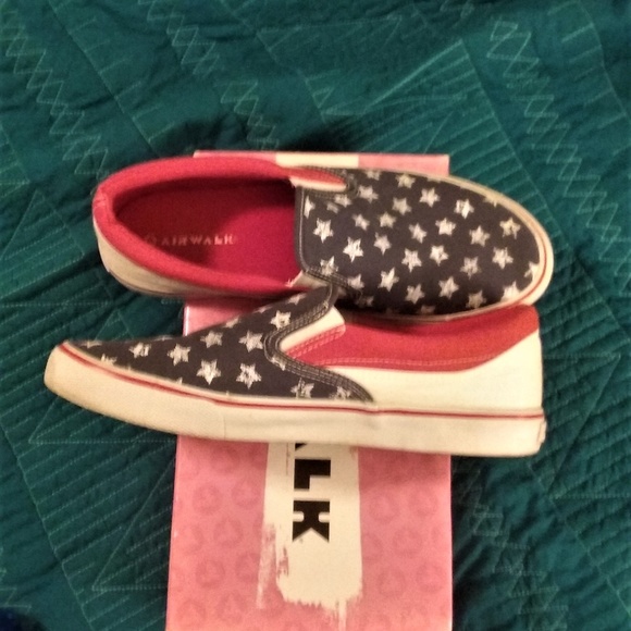 Airwalk Shoes - Perfect for 4th of July!!!! Star Slide On Shoes